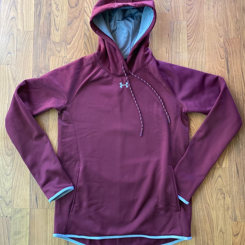 Under armour storm pull over cold gear sweater